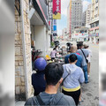 是有多好吃？通緝犯排「古早味蛋餅」時落網求警買完再走 攤位遭民眾「排爆朝聖」