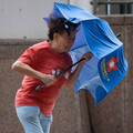 中南部與北部山區午後雷陣雨來襲 氣象署對9縣市發布大雨警報