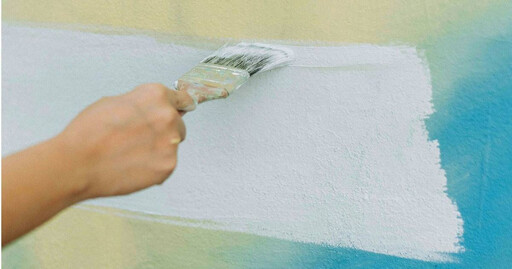 媳與尪、公公做油漆「月領3萬」節假日無薪 請假遭婆婆監視:像罪大惡極