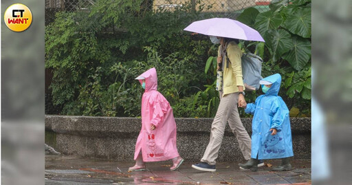 強颱「樺加沙」影響！14縣市豪大雨特報下到明晚 花蓮、台東紫爆
