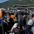 鏟子超人花蓮光復救災後「身上1物」快丟 好心人示警：腹瀉、發燒速就醫