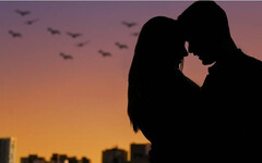 神秘徵人啟事找百位「暈船仔」 痴情男暗戀6年！午休幫買馬卡龍又搶票