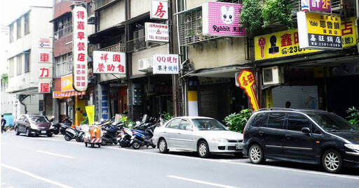 路邊停車也有詐騙？網傳「掃QR Code繳費」遭盜刷30萬 警：假消息