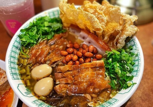 梅花糕、串串你都吃過嗎？在台灣爆紅的中國十大美食