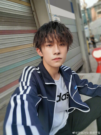 跟著韓星、難哄CP!十大燙髮趨勢