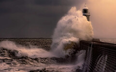 海嘯VS.海浪差在哪？日本實測「30公分海嘯」威力影片瘋傳 氣象署解答了