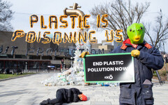 「全球塑膠公約」會走向哪種結局？ 聯合國第四輪談判原料管制陷僵局