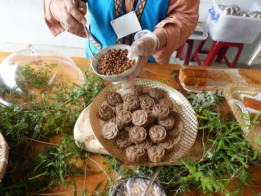 走進彼桑拉返,看見傳統現代交融的布農豆豆班
