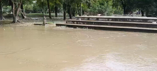 蘇澳再現15年前淹水惡夢 鳳凰颱風成1967年以來首個11月登陸颱