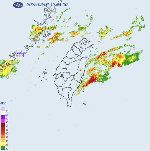 快訊／不只濃霧擾航班！金門「大雷雨特報」列警戒區 氣象署：慎防雷擊