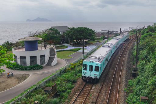 甜點觀光列車來了！「南港直達宜蘭」賞百萬海景 米其林星廚推5必吃