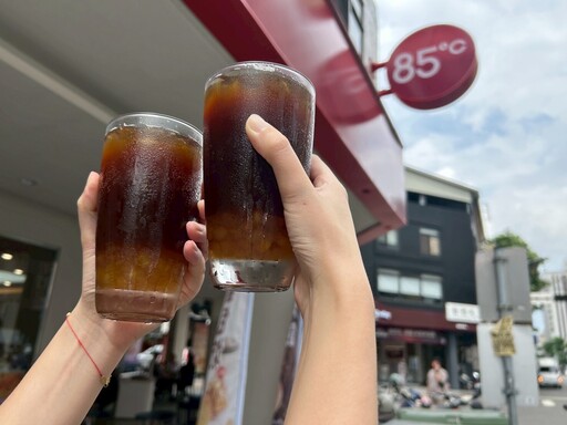 火爆小紅書「奶油烤年糕」台灣買得到！外酥內Q超過癮 還有「蘋氣美式」第二杯半價