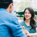 女拒讓男同事請客「堅持出一點」 他見金額傻眼：這是啥意思？