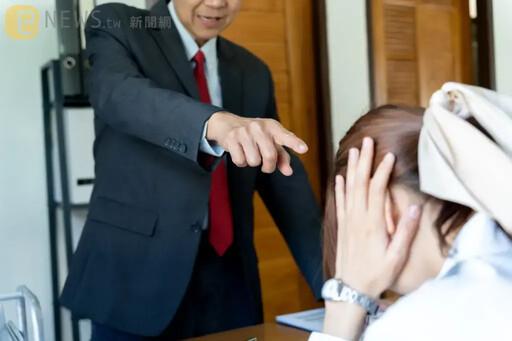 親人過世請喪假！經理不爽竟喊「下次早點說」 網傻眼：腦子進水