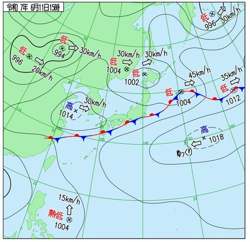 雙颱共舞？又有熱低壓生成 「24小時內有望成颱」預測：逐漸接近台灣