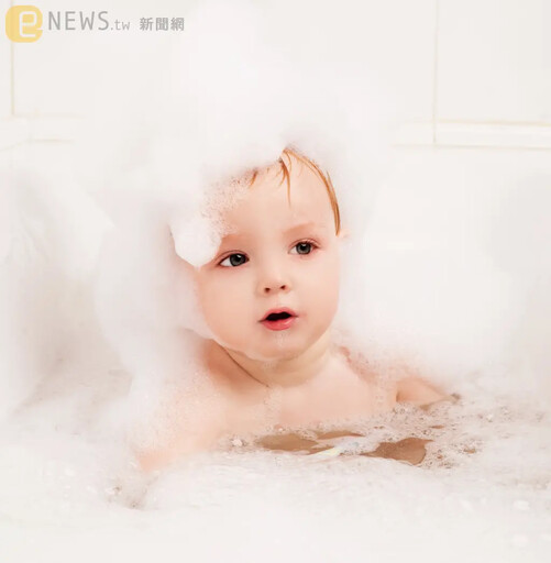 尪堅持「要幫女兒洗澡到18歲」！人妻拒絕無效 網揭可怕案例：好噁心