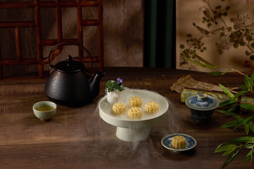 青花驕推故宮聯名！復刻國寶文物吃麻辣鍋 還能看會動的「清明上河圖」