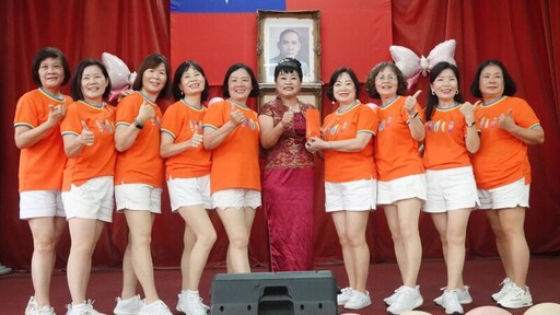 轉動幸福擁抱愛 彰化溪湖鎮婦女會表揚17對模範婆媳