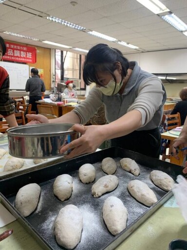 來台15年新住民透過職訓扛起家計 中彰投分署新住民職訓專班即將開班