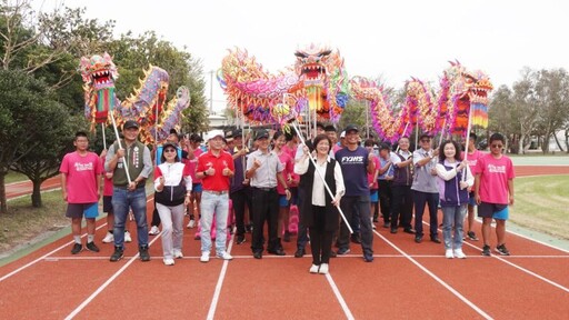 投入千萬改善校園運動環境 芳苑國中及育華國小PU跑道聯合啟用