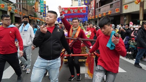 彰化鹿港鎮文衡聖帝綵街賜福遶境活動