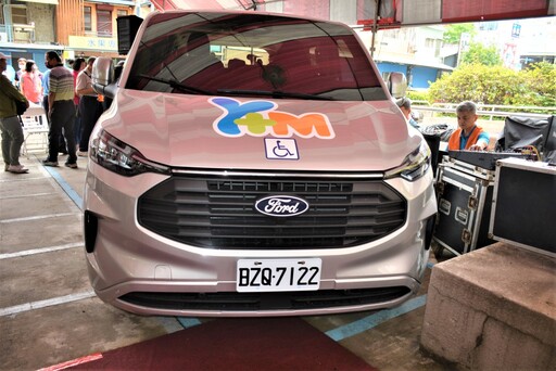 捐贈交通專車 林文庫遺愛人間嘉惠長照服務