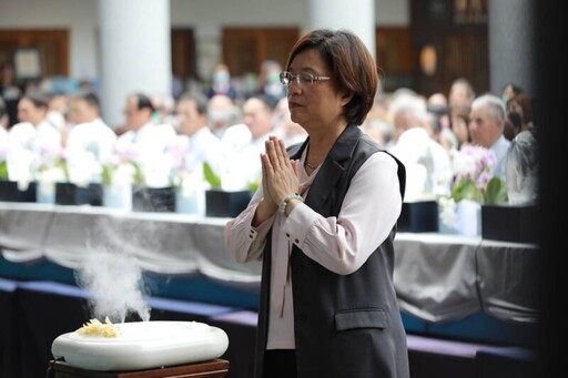 三節合一浴佛祈福 彰化靜思堂首度齊聚弘揚佛陀慈悲願行