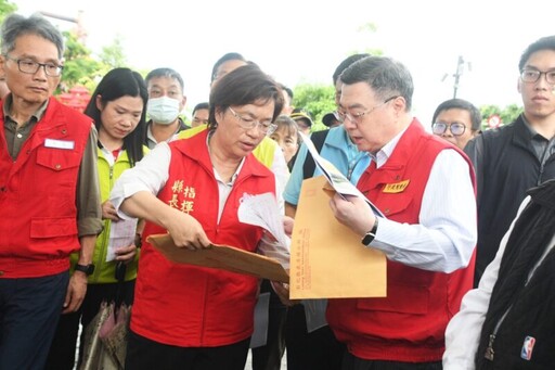卓榮泰視察鹿港淹水 核定鹿港新增五處逕流分擔的計畫3.8億元