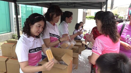 彰化企業力挺在地農產品 金蜜芒果與芭樂行銷品嚐送暖公益行