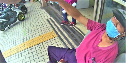 外出身體不適 後湖警助老翁返家