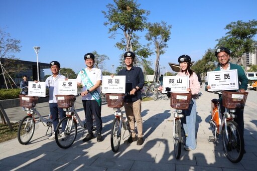 陳其邁市長率李昆澤、許智傑、黃捷與李柏毅等四位立委候選人 共同騎行綠園道爭取支持