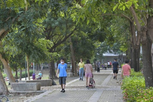 水與綠生物多樣化的檨仔林埤公園 兼具滯洪、休閒和生態功能