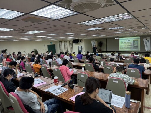 高雄市政府社會局培力身障團體 一起加入淨零城市推動行列