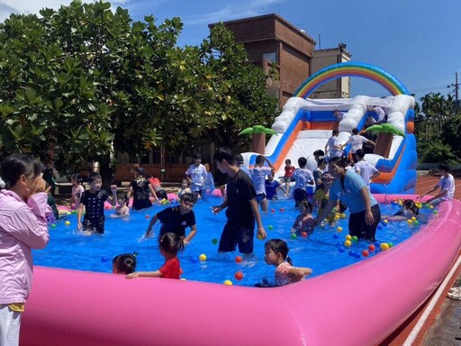 洪明江舉辦Fun暑假童樂會 送愛到偏鄉 分享歡樂給孩子