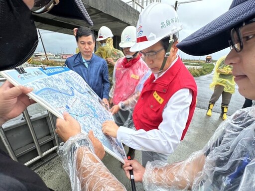 高市林副市長視察湖內區排水工程及永安抽水站颱風防災整備