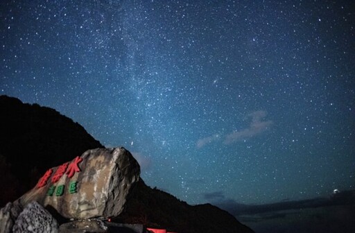 七夕情人節來佳樂水許願 欣賞英仙座流星雨壯麗景觀