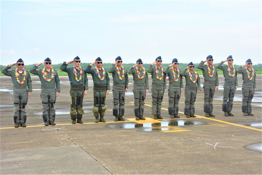 建立全民國防共識 空軍嘉義聯隊營區開放