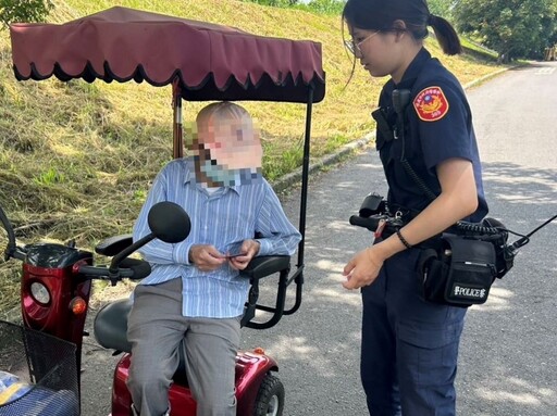 老翁忘記返家路 後湖警協助安心返家