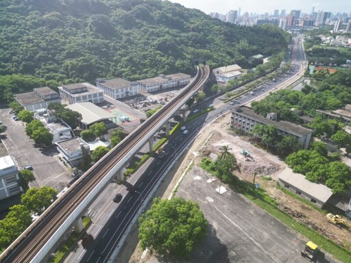 高市左營區翠華路(明潭至世運大道) 開放南下段四車道紓解車流