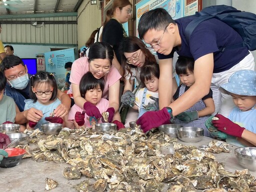 牡蠣食魚教育 開心體驗一日青蚵嫂