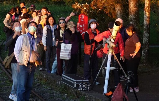 「阿里山野外觀測天文營」10/15開始報名