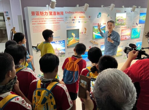 台灣觀光成果展北門站開幕! 2024鯤鯓王平安鹽祭及文化之旅同步展開