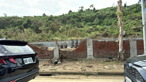 軍方圍牆連續數處倒塌造成美術館周邊地區積淹水 高市水利局提出對策