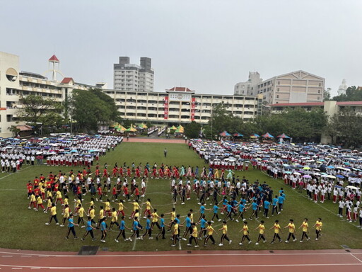 紀念國父誕辰暨改制50週年校慶大會 中山工商董事長陳國清盼師生再創「山中傳奇」新篇章