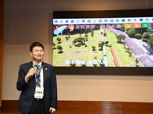 嘉大105週年生日 百餘位校長回娘家