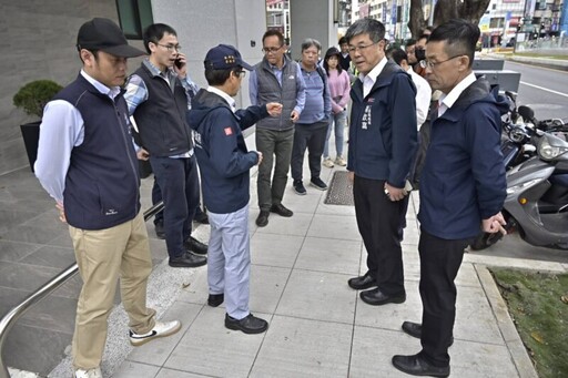 高雄輕軌大順路人行道改善全段完工 林欽榮率工務團隊驗收成果