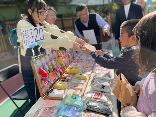 大岡山產業發展協會為同學們舉辦「岡好愛在一起」開學趴