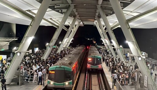 魔力紅演唱會開唱 高雄捷運提供加班車疏運並首辦行李寄放服務