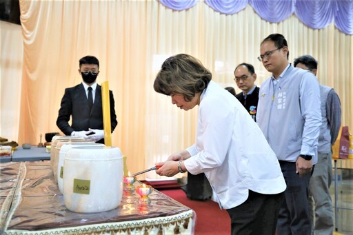 無主榮民安祀超渡法會 21位故榮民安厝軍人忠靈祠