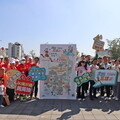 高市運動發展局攜手馬拉松世界APP打造「走跑高雄 2.0」 在地運動社團逾百人齊聚響應